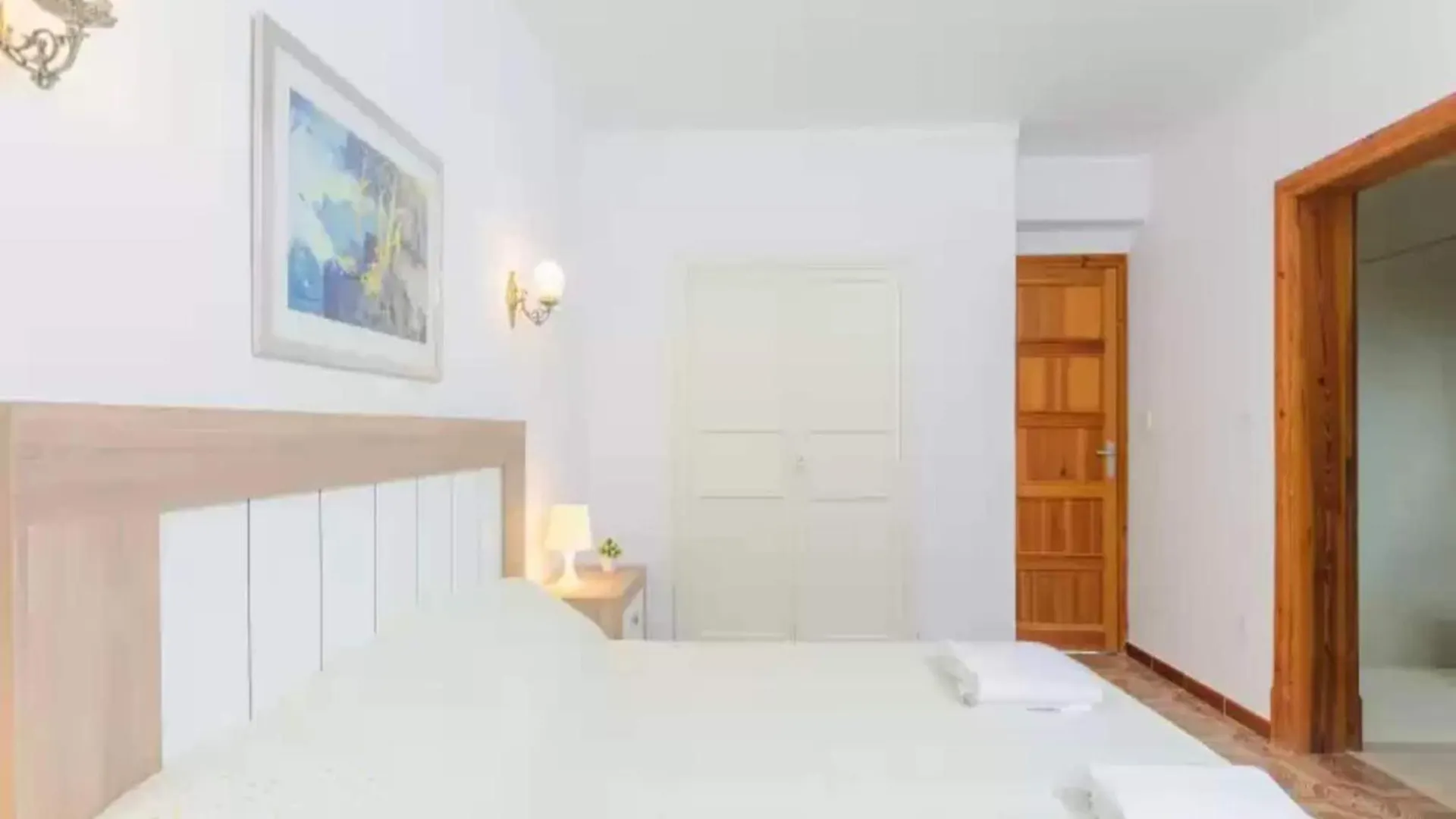 Chalet Lovely Holiday Home With Sea-View S'Illot