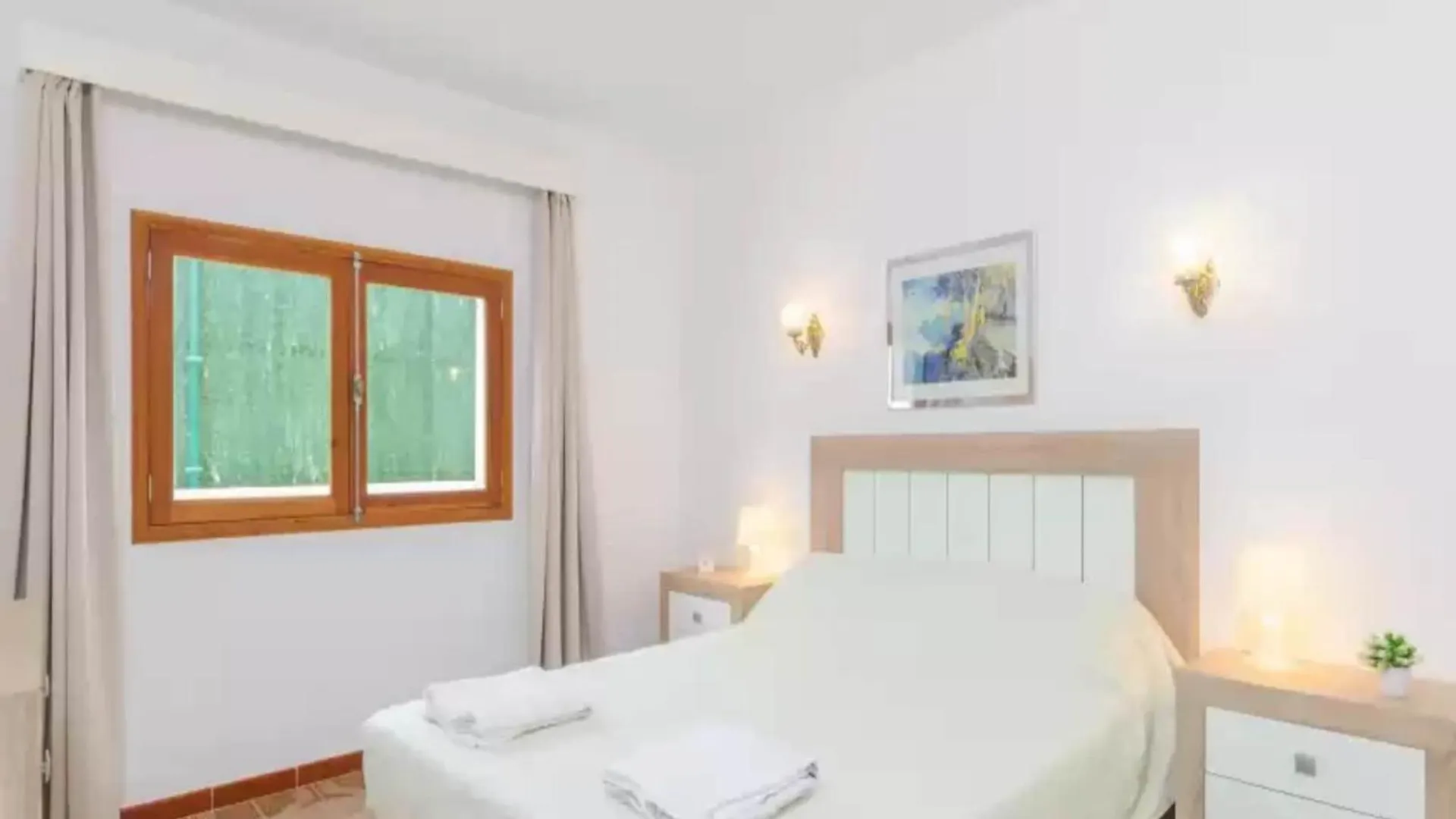 Chalet Lovely Holiday Home With Sea-View S'Illot